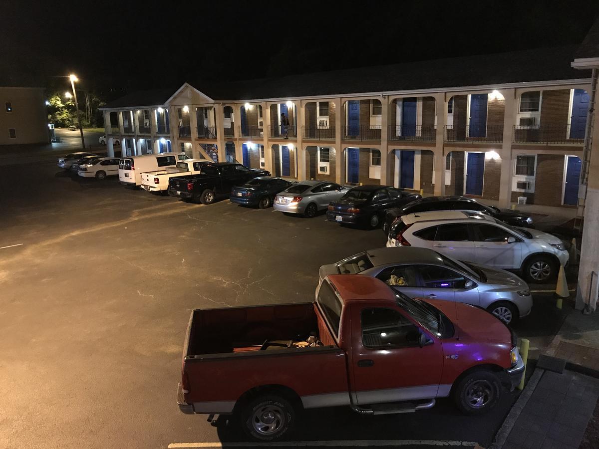 Towne Inn グラスゴー エクステリア 写真